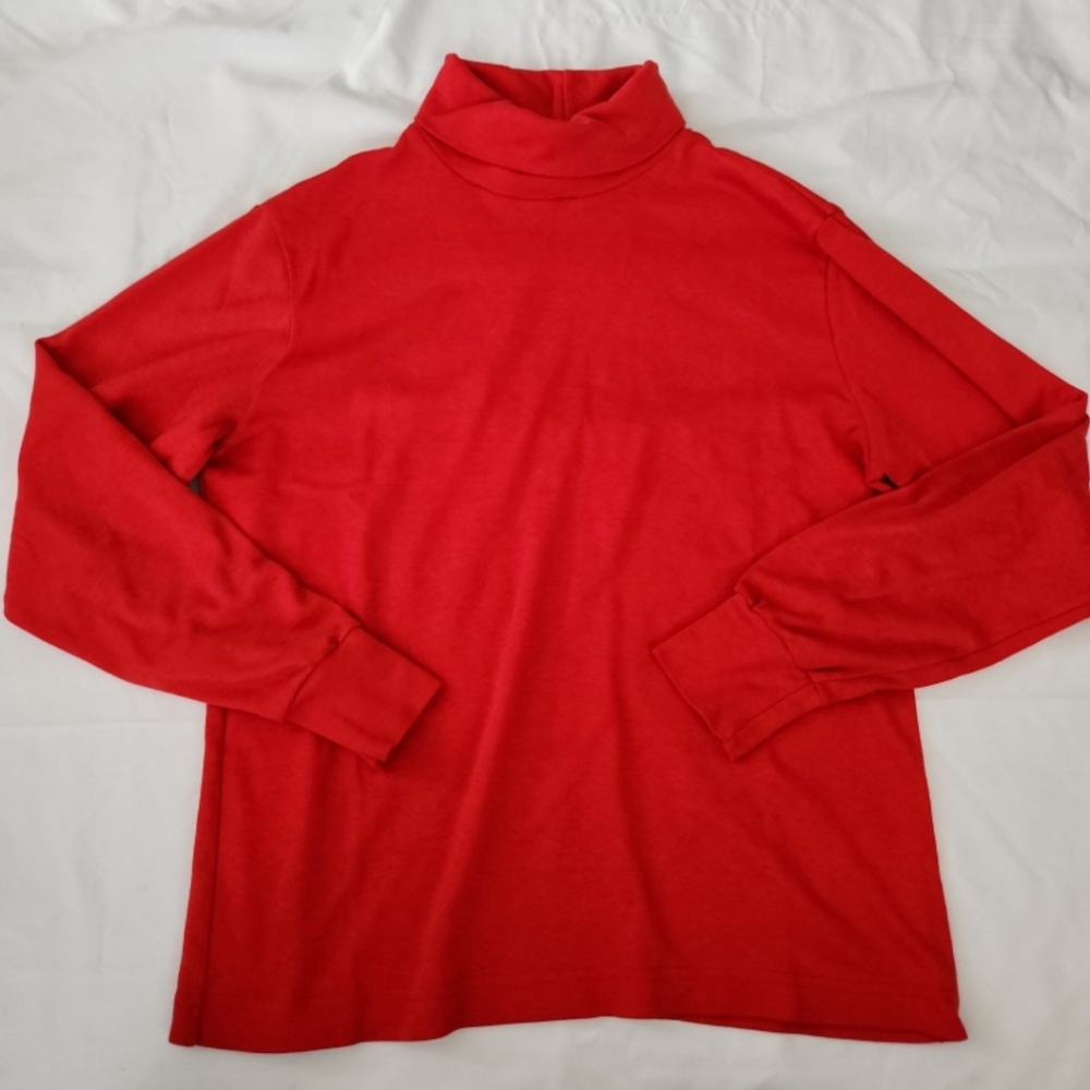 Contemporary casuals Women's Medium red turtleneck #LL4